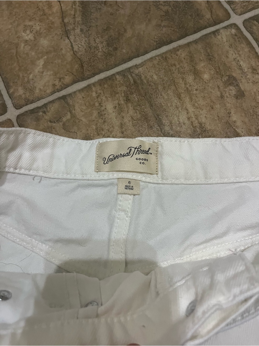 Universal Thread Skort - Picture 3 of 4